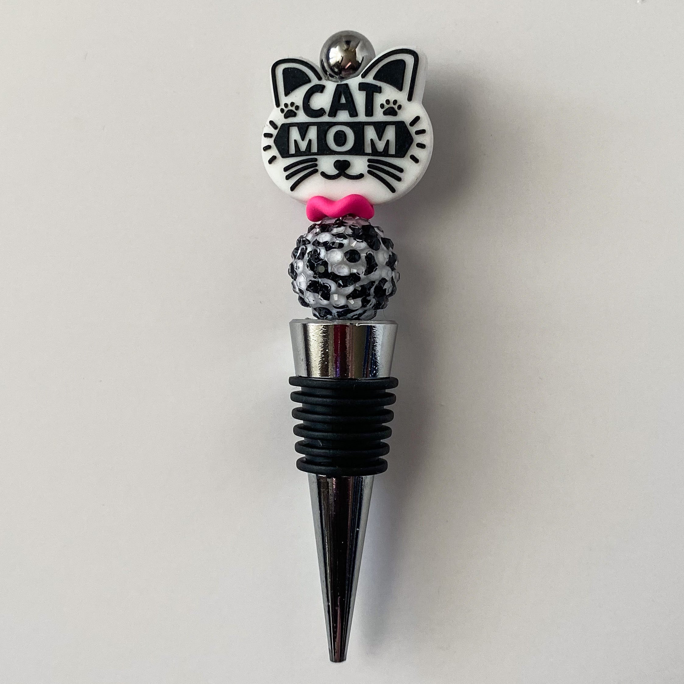 Cat Mom Beaded Wine Stopper | Handcrafted Rhinestone Gift for Cat Lovers & Wine Enthusiasts