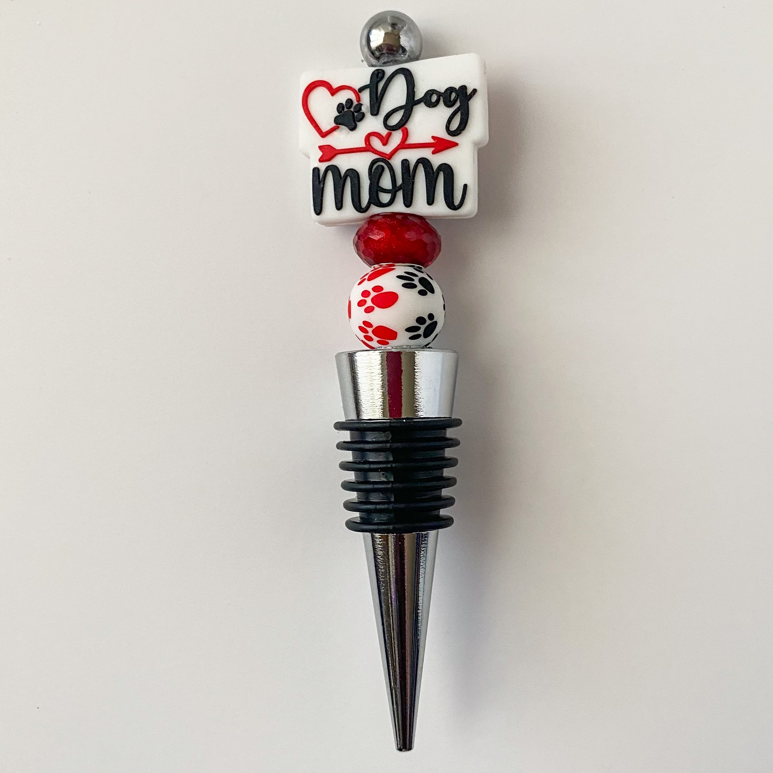 "Dog Mom" Beaded Wine Stopper | Handcrafted Paw Print Gift for Dog Lovers & Wine Enthusiasts